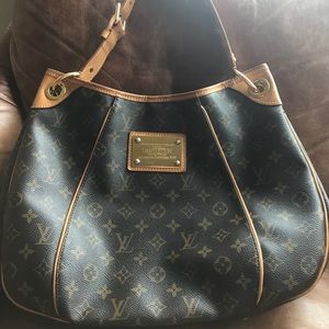 Louis Vuitton Galliera Pm bag